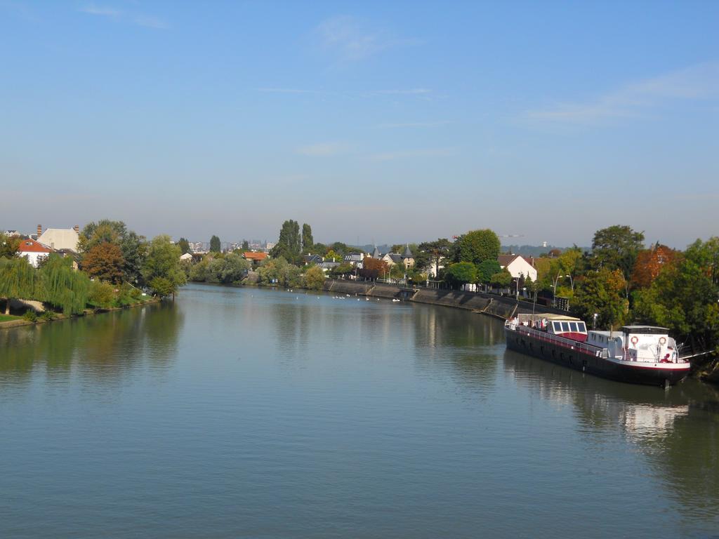 Chambre Avec Jardin Pierre Curie Bry-sur-Marne Zimmer foto